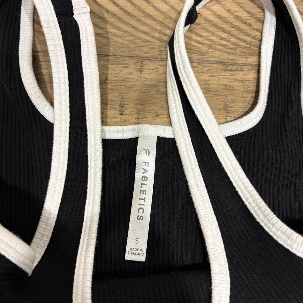 Fabletics Daily Rib Cropped Square Neck Tank - Picture 2 of 4